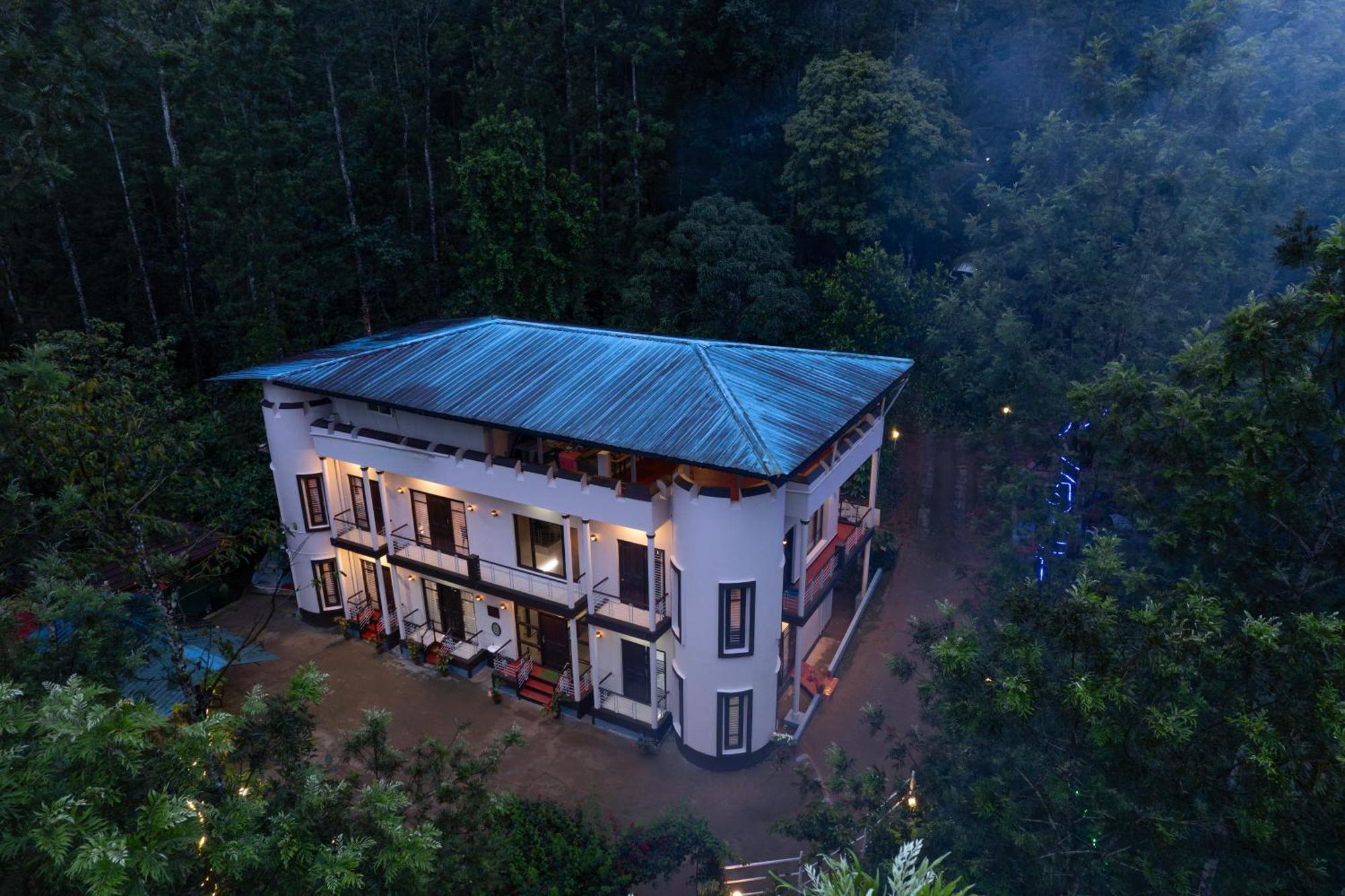 Royal Woods Coorg Apartment Madikeri Exterior photo