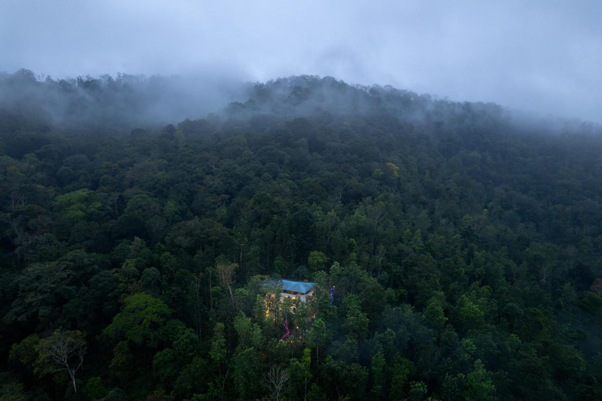 Royal Woods Coorg Apartment Madikeri Exterior photo